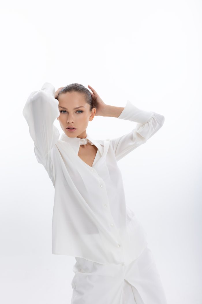 Блуза из шелка