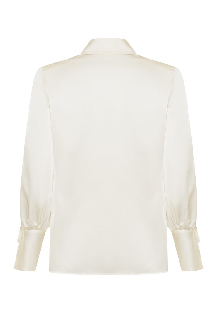 Блуза из шелка