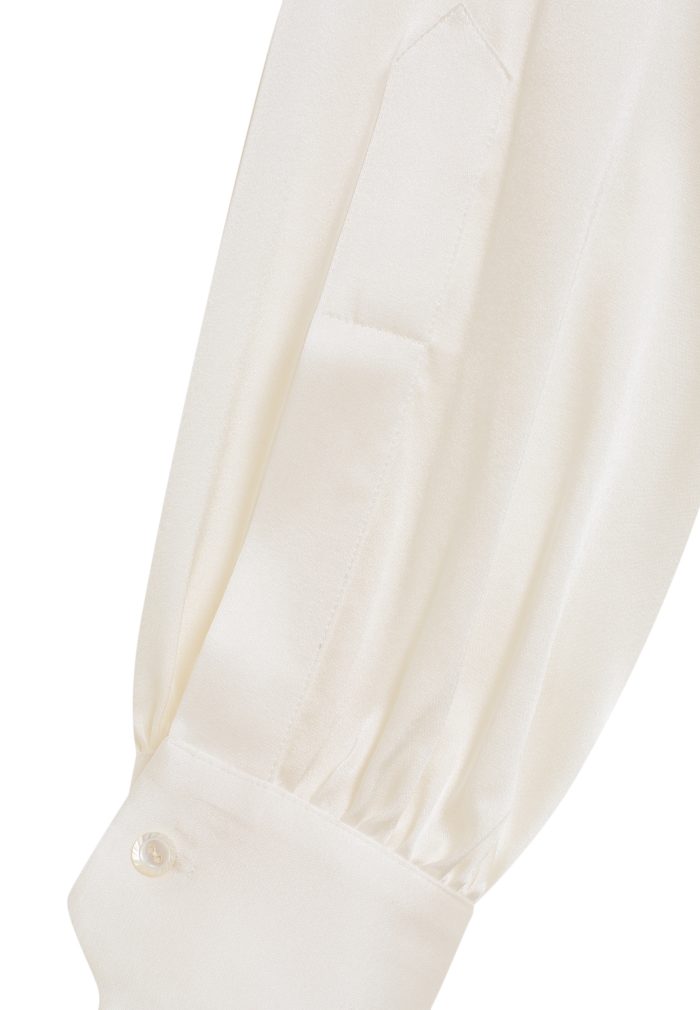 Блуза из шелка